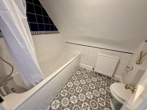 Photo 1- click for photo gallery